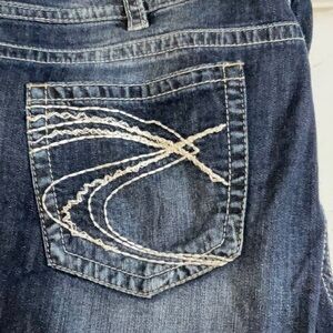 Silver Jeans Blue Denim with Abstract Stitching